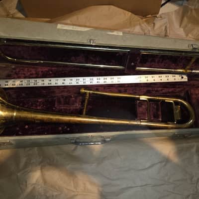Getzen USA Tenor Trombone, with case and mouthpiece image 1