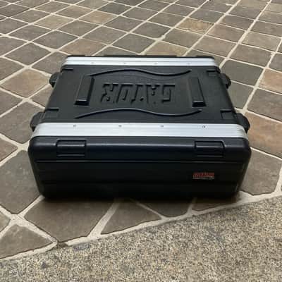 Gator GR-3S Shallow 3U 19" Rack Case - Black image 1