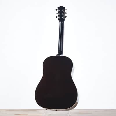 Gibson J-45 Standard, Vintage Sunburst | Demo image 3