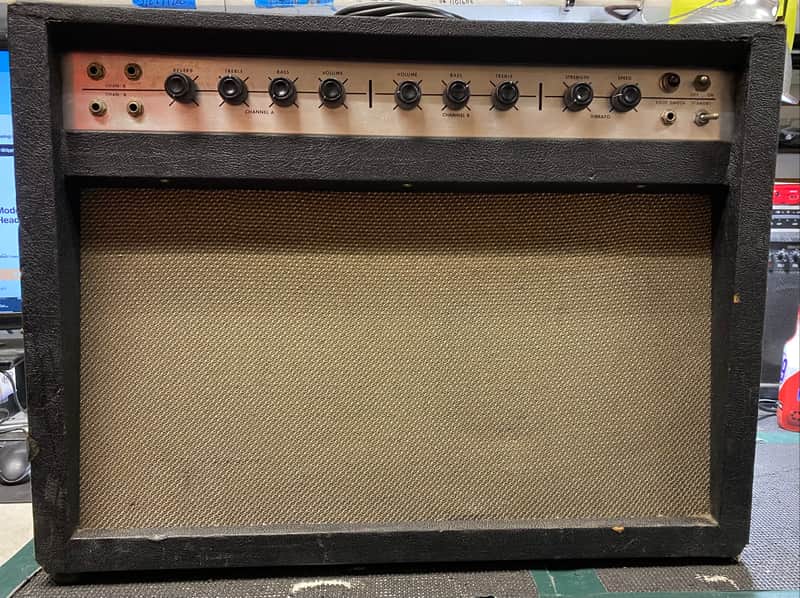 1960's Airline 62-9015A - 20 Watt Tube Combo Amp image 1