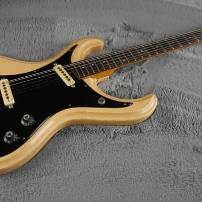 Guyatone LG-150T Bizarre Guitar 1960s image 4