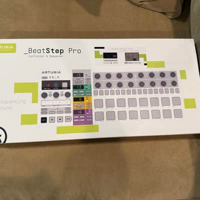 Arturia BeatStep Pro MIDI Controller - White image 3