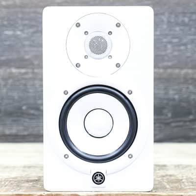 Yamaha HS5 Powered Studio Monitor 2-Way Bi-Amp 5" Studio Monitor White w/Box image 1