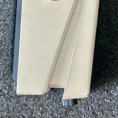 Boss DD-6 Digital Delay Pedal - White image 5