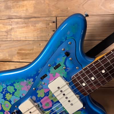 Fender MIJ Traditional '60s Jazzmaster - 2018 Blue Flower w/HSC image 7