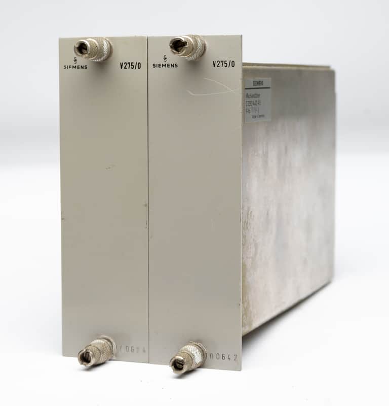 2 Siemens SITRAL V275/0 Summing/ Bussing Amps with nearly consecutive Serialnumbers image 1