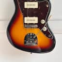 Nice Fender American Vintage '65 Jazzmaster 2013 - 2017 - 3-Color Sunburst