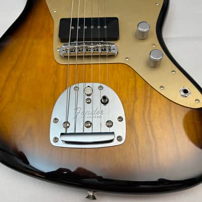 Fender 60th Anniversary '58 Jazzmaster with Rosewood Fretboard 2-Color Sunburst image 15