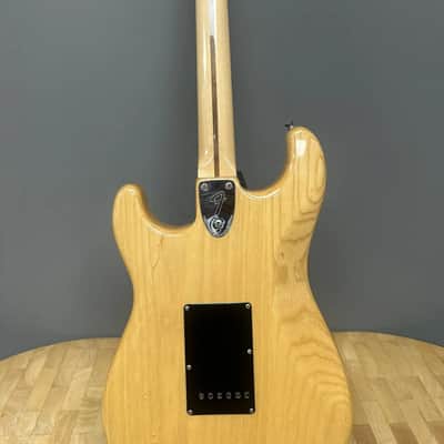 Fender 1979 Stratocaster natural image 4