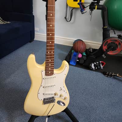 Fender American Standard Stratocaster 1996 - cream image 1