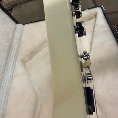 Gibson Guitar Of The Week #47 '84 Explorer Reissue 2007 - Alpine White image 9