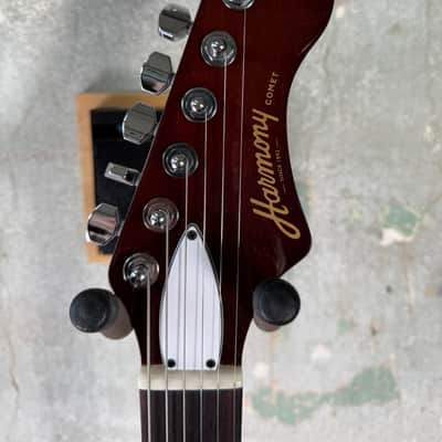 Harmony Comet with Rosewood Fretboard - Sunburst image 6