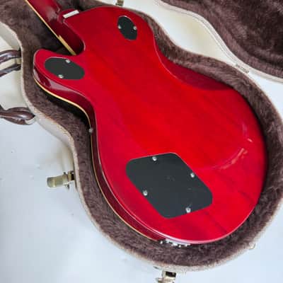 Hagstrom Swede in Cherry image 5