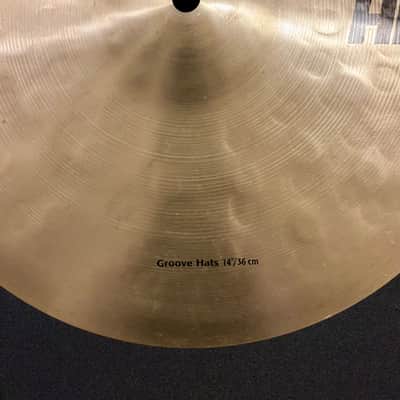 Sabian 14” HHX Groove Hi-Hat Cymbals (Pair) 975g/1436g (Discontinued Size!) image 2