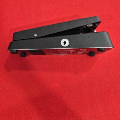 Dunlop GCB95 Cry Baby Standard Wah 1982 - Present - Black image 4