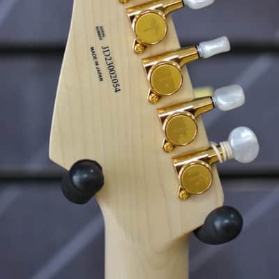 Fender Made in Japan Artist Richie Kotzen Stratocaster Electric Guitar Red Burst Incl Gig Bag image 5
