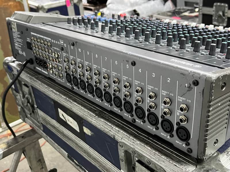 Yamaha GF16/12 16 Channel Analog Mixing Console #03375 (One