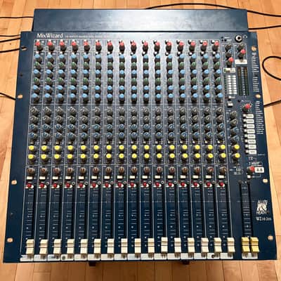 Allen & Heath MixWizard WZ 16:2DX 16-Input Mixer with Dual Digital
