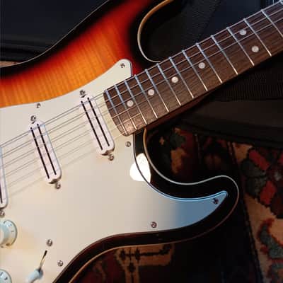 Fender Limited Edition Made in Japan Aerodyne Classic Stratocaster with Flame Maple Top 2019 - 3-Color Sunburst image 5
