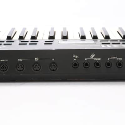 Yamaha DX11 61-Key Programmable Algorithm Synthesizer Keyboard #48248 image 12