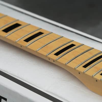 Fender Player Series Telecaster® Neck w/Block Inlays, 22 Medium Jumbo Frets, Maple - Natural Satin image 3