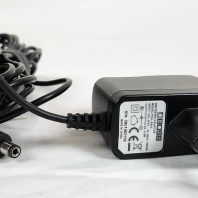 Boss PSA-230S Europlug 9V DC Power Adapter, 500mA, Center Negative Barrel Pin image 2