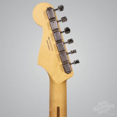 Fender Player II Stratocaster Sparkle 3 Color Sunburst Alnico V Pickups Rosewood Fretboard. USED image 8