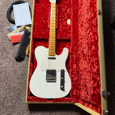 Fender 2012 Custom Shop '50s Reissue Telecaster Relic - Arctic White image 8