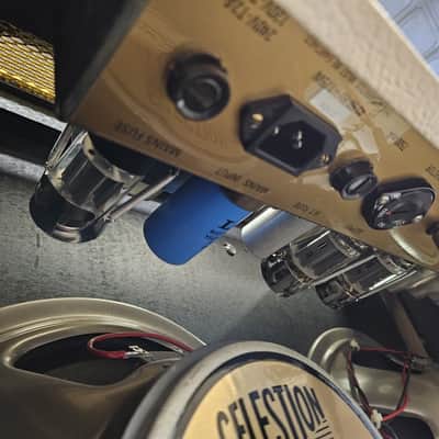 Marshall Limited Edition 35th Anniversary JTM 1962 Bluesbreaker 2-Channel 30-Watt 2x12" Guitar Combo 1997 - White Levant image 6