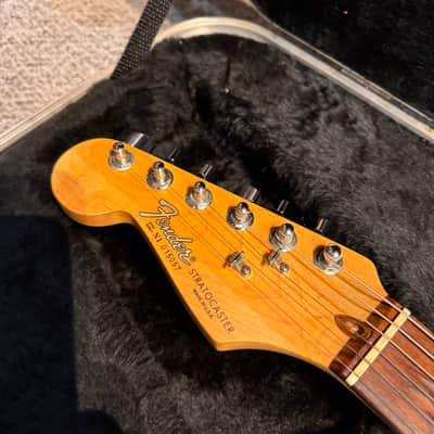 Fender American Standard Stratocaster Left-Handed with Rosewood Fretboard 1991 Olympic White image 7