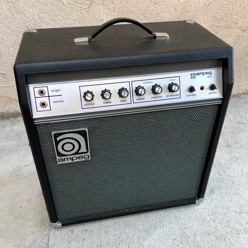 Ampeg GU-12 15-Watt 1x12" Guitar Combo 1970 - 1973 - Black image 1
