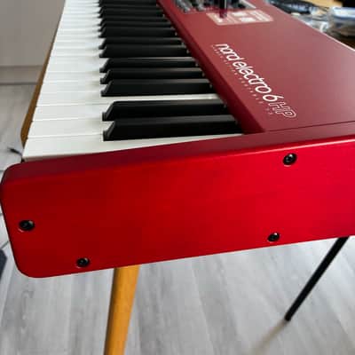 Nord Electro 6 HP73 Hammer Action 73-Key Digital Piano 2018 - 2022 - Red image 11