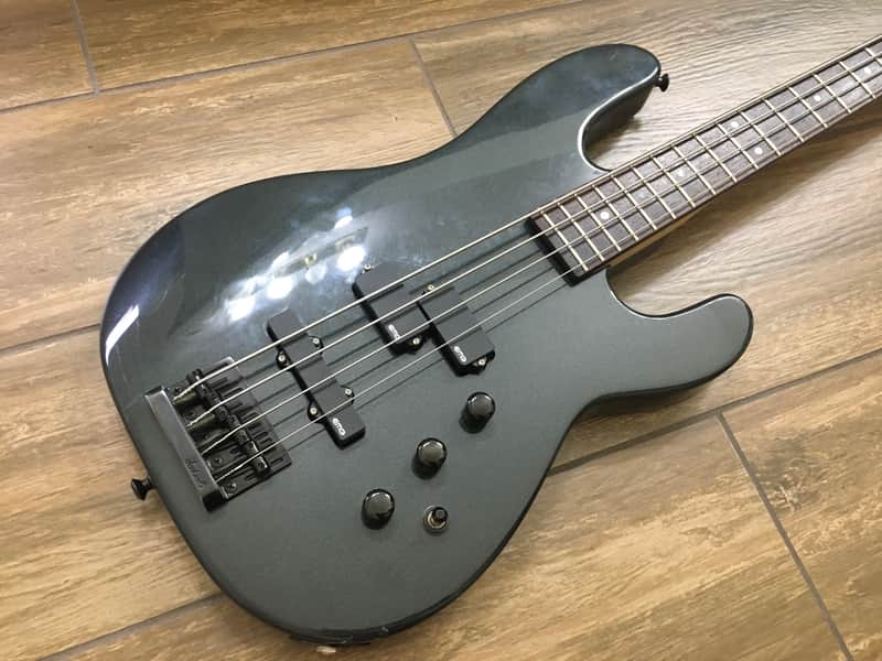 Jackson USA Bolt On 80s Vintage Bass Guitar image 1