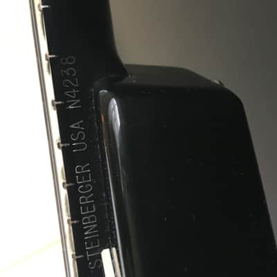 Steinberger GP4T 1986  "Mini V"  Black image 3