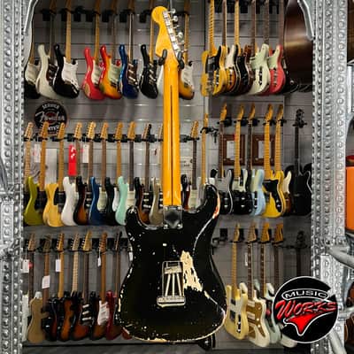 Fender   Custom Shop Stratocaster Dav ID Gilmour Relic Black Black Over 3 Color Sunburst image 8