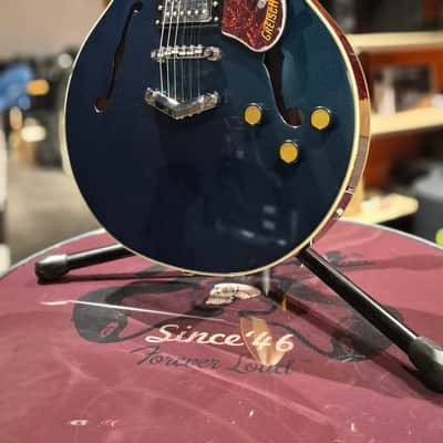 Gretsch G2622 Streamliner Center Block Double-Cut with V-Stoptail 2025 - Present - Midnight Sapphire image 3