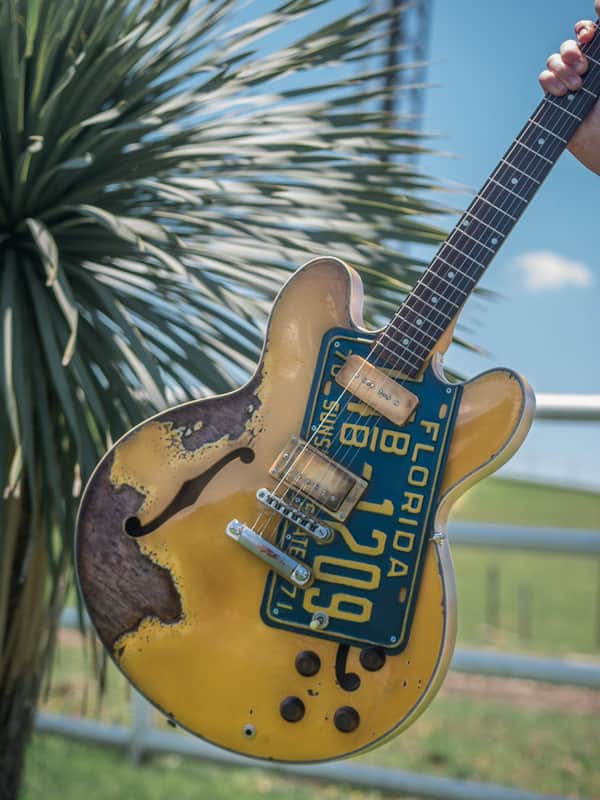 Florida 335 Double-Cut Hollowbody Relic in TV Yellow image 1