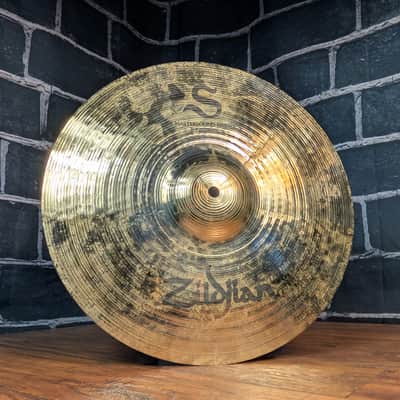 Zildjian S Series 14" Mastersound Hi‑Hat Cymbals – Brilliant Finish – Cutting, Bright, Modern Hi‑Hat Tone – Mastersound Wavy Bottom image 14