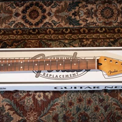 Fender Player Plus Stratocaster Neck, 12" Radius, 22 Med Jumbo Frets, Pau Ferro Fingerboard - Floor Model image 6
