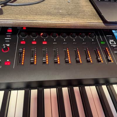 Roland Fantom 8 EX 88-Key Workstation Keyboard 2024 - Present - Black image 4