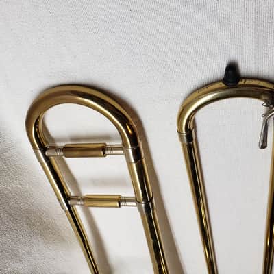 Holton Collegiate TR602 Student Tenor Trombone w/ Case and Mouthpiece - Serviced image 7