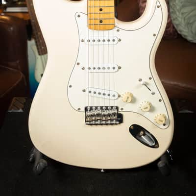 Fender Stratocaster 1993-1994 - White image 1