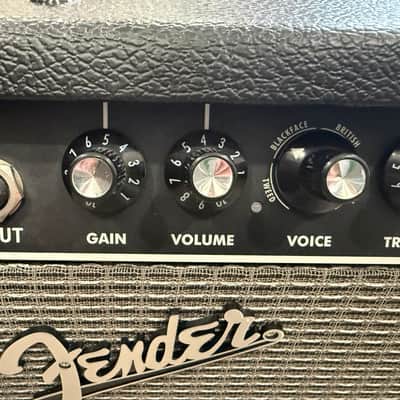 Fender Champion 20 20-Watt 1x8" Guitar Practice Amp 2013 - 2024 - Black image 4