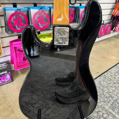 Squier Classic Vibe '70s Precision Bass - Black image 7