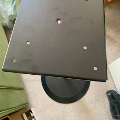 K&M 26740 2019 - Black image 4