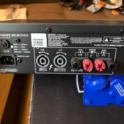 Crown XLS 1500 2-Channel High Density Power Amplifier 2010s - Silver image 4