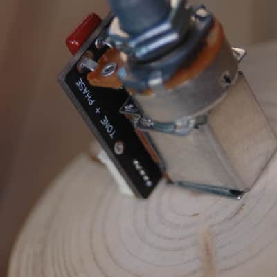 Phase Shift Push/Pull Potentiometer for Epiphone Les Paul Standard Pro - Upgrade to Custom Pro Specs image 2