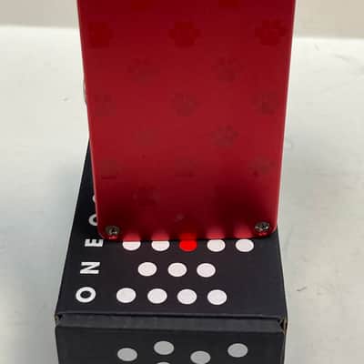 One Control Dyna Red Distortion 4k image 4