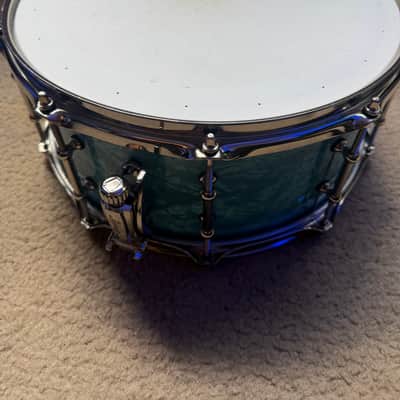Ludwig Classic Maple Limited Edition 2020s - Blue Pearl image 3