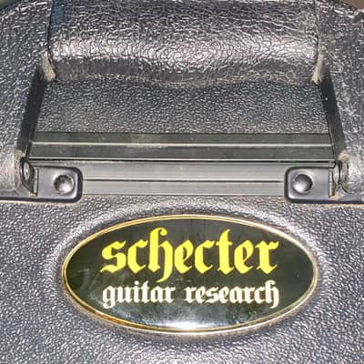 Schecter SGR-8V V-Shaped Guitar Hard Case 2010s - Black image 5